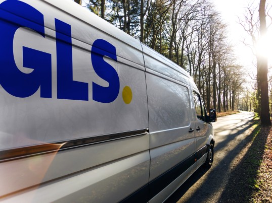 GLS agrees to acquire a Canadian freight carrier to expand its reach