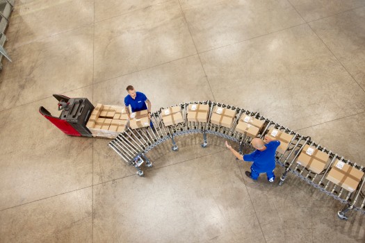 Conveyor belt & employees